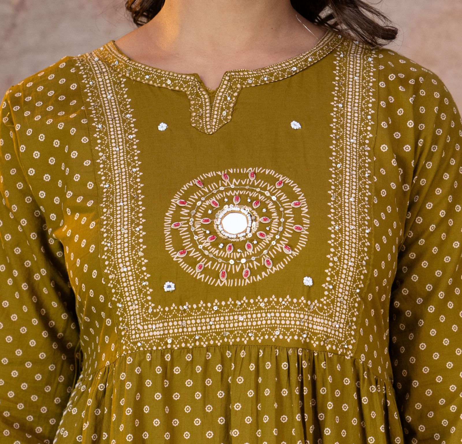 Bandhani Anarkali Kurta Set thumbnail 3